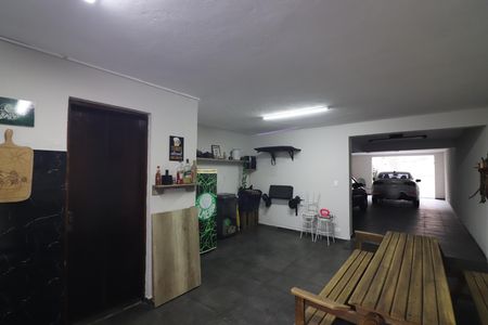 Casa à venda com 242m², 3 quartos e 5 vagasEspaço Gourmet
