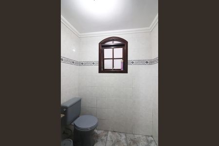 Casa à venda com 242m², 3 quartos e 5 vagasLavabo
