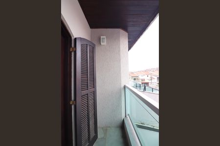 Casa à venda com 242m², 3 quartos e 5 vagasQuarto 1 - Suíte Sacada 