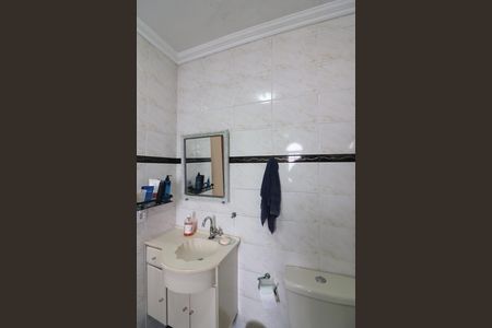 Casa à venda com 242m², 3 quartos e 5 vagasQuarto 1 - Suíte Banheiro 