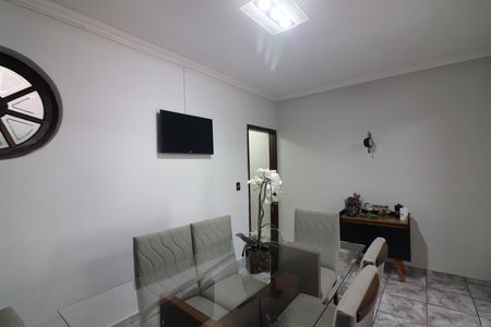 Casa à venda com 242m², 3 quartos e 5 vagasCopa e Cozinha 
