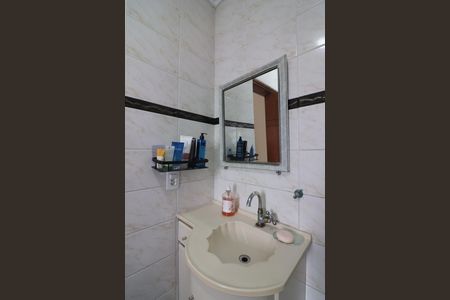 Casa à venda com 242m², 3 quartos e 5 vagasQuarto 1 - Suíte Banheiro 
