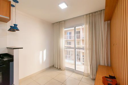Apartamento para alugar com 40m², 2 quartos e sem vaga Apartamento para alugar com 40m², 2 quartos e sem vagaSala