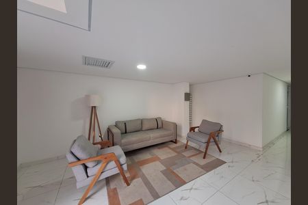Studio para alugar com 28m², 1 quarto e sem vaga Studio para alugar com 28m², 1 quarto e sem vagaHall social