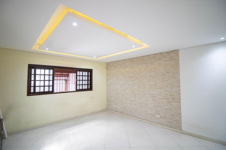 SALA de casa à venda com 3 quartos, 140m² em Chora Menino, São Paulo
