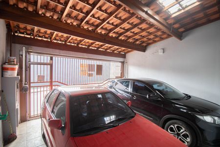 GARAGEM de casa à venda com 3 quartos, 140m² em Chora Menino, São Paulo