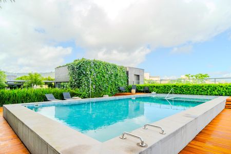 Apartamento à venda com 35m², 1 quarto e 1 vaga Apartamento à venda com 35m², 1 quarto e 1 vagaÁrea comum - Piscina