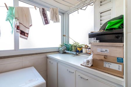 Apartamento à venda com 200m², 4 quartos e 4 vagasÁrea de Serviço