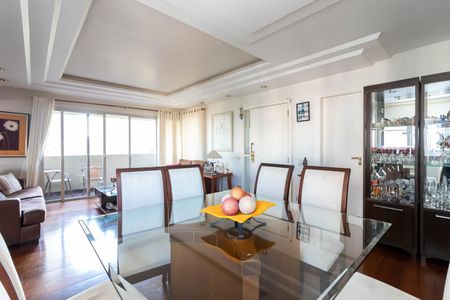 Apartamento à venda com 200m², 4 quartos e 4 vagasSala de Jantar