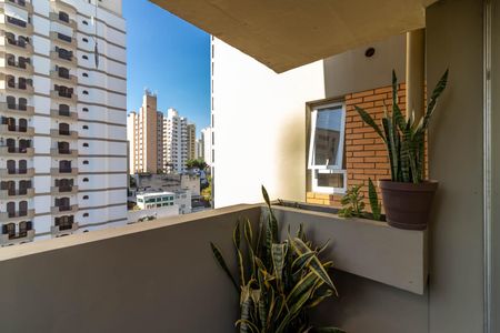 Apartamento à venda com 200m², 4 quartos e 4 vagasVaranda da Sala de Estar