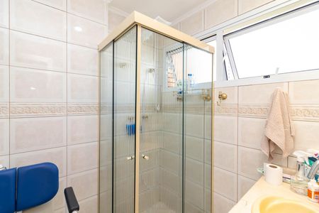 Apartamento à venda com 200m², 4 quartos e 4 vagasBanheiro da Suíte 3