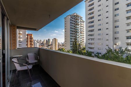 Apartamento à venda com 200m², 4 quartos e 4 vagasVaranda da Sala de Estar