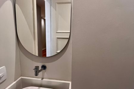 Apartamento à venda com 122m², 3 quartos e 1 vaga Apartamento à venda com 122m², 3 quartos e 1 vagaBanheiro da suíte