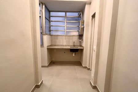 Apartamento à venda com 122m², 3 quartos e 1 vaga Apartamento à venda com 122m², 3 quartos e 1 vagaÁrea de Serviço