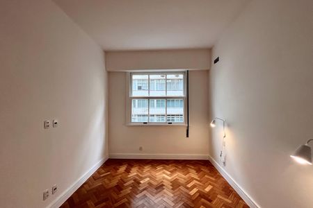 Apartamento à venda com 122m², 3 quartos e 1 vaga Apartamento à venda com 122m², 3 quartos e 1 vagaQuarto 2