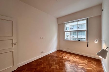 Apartamento à venda com 122m², 3 quartos e 1 vaga Apartamento à venda com 122m², 3 quartos e 1 vagaQuarto 2