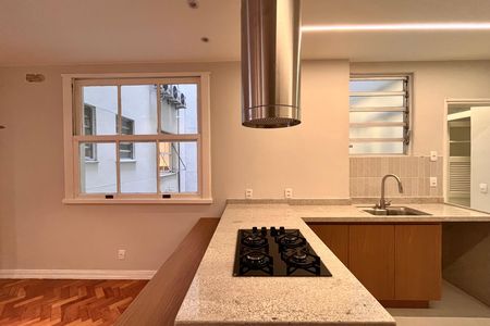 Apartamento à venda com 122m², 3 quartos e 1 vaga Apartamento à venda com 122m², 3 quartos e 1 vagaCozinha