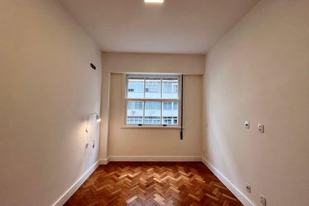 Apartamento à venda com 122m², 3 quartos e 1 vaga Apartamento à venda com 122m², 3 quartos e 1 vagaQuarto 1