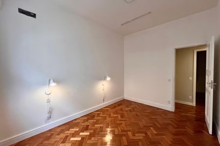 Apartamento à venda com 122m², 3 quartos e 1 vaga Apartamento à venda com 122m², 3 quartos e 1 vagaQuarto 2