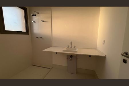 Foto 11 de apartamento à venda com 3 quartos, 123m² em Moema, São Paulo