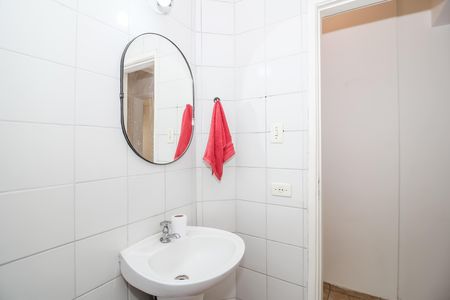 Apartamento para alugar com 80m², 2 quartos e sem vagaBanheiro