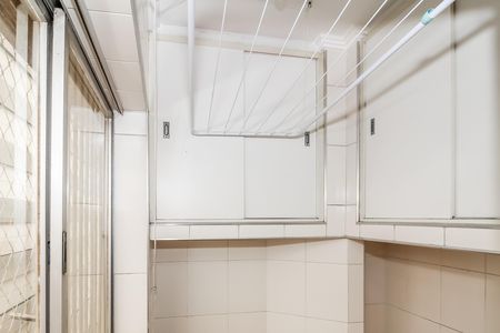 Apartamento para alugar com 80m², 2 quartos e sem vagaÁrea de Serviço