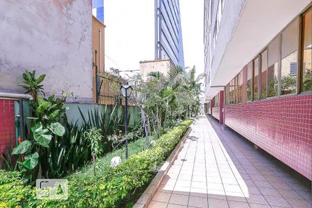 Apartamento para alugar com 80m², 2 quartos e sem vagaÁrea comum