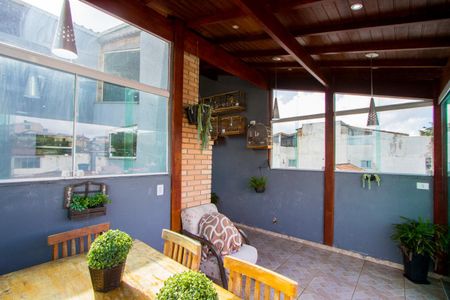 Apartamento à venda com 84m², 2 quartos e 1 vaga Apartamento à venda com 84m², 2 quartos e 1 vagaEspaço gourmet