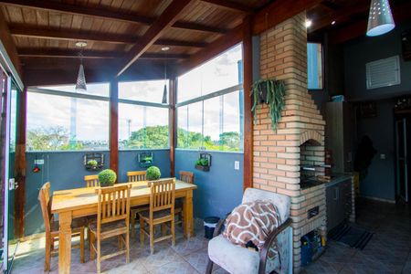 Apartamento à venda com 84m², 2 quartos e 1 vaga Apartamento à venda com 84m², 2 quartos e 1 vagaEspaço gourmet