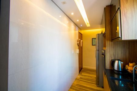 Apartamento à venda com 84m², 2 quartos e 1 vaga Apartamento à venda com 84m², 2 quartos e 1 vagaCozinha