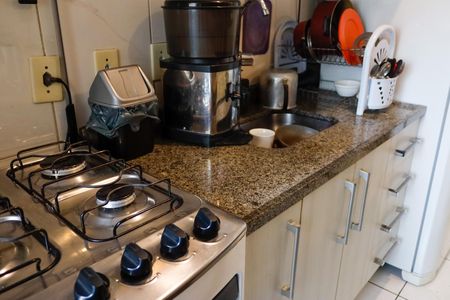 Apartamento para alugar com 49m², 2 quartos e 1 vaga Apartamento para alugar com 49m², 2 quartos e 1 vagaCozinha