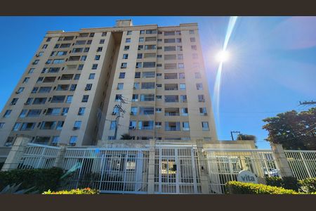 Apartamento para alugar com 60m², 2 quartos e 1 vaga Apartamento para alugar com 60m², 2 quartos e 1 vagaFachada