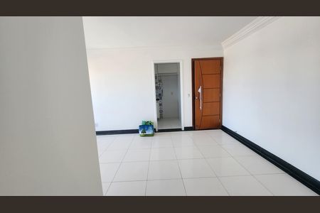 Apartamento para alugar com 60m², 2 quartos e 1 vaga Apartamento para alugar com 60m², 2 quartos e 1 vagaSala