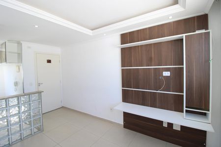 Sala de apartamento para alugar com 2 quartos, 43m² em Núcleo Lageado, São Paulo