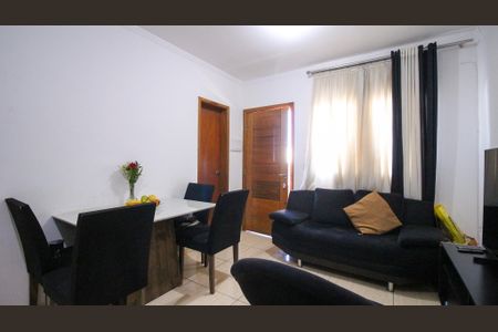 Apartamento à venda com 2 quartos, 50m² em Jardim das Rosas (zona Leste I), São Paulo