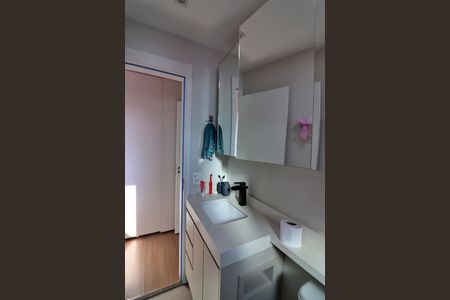 Apartamento à venda com 69m², 2 quartos e 2 vagasQuarto 1 - Suíte Banheiro 