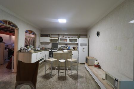 Casa de condomínio para alugar com 2000m², 3 quartos e 1 vaga Casa de condomínio para alugar com 2000m², 3 quartos e 1 vagaCozinha