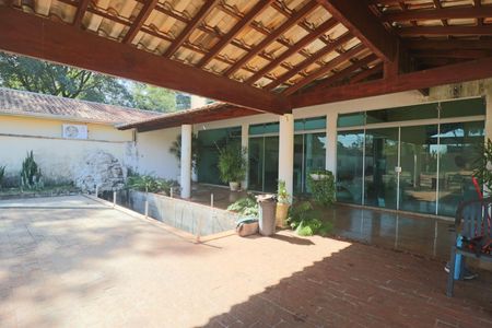 Casa de condomínio para alugar com 2000m², 3 quartos e 1 vaga Casa de condomínio para alugar com 2000m², 3 quartos e 1 vagaÁrea gourmet