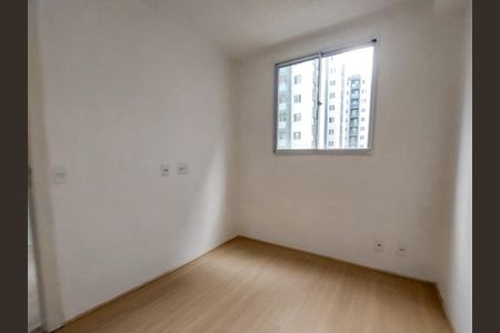 Quarto 1 de apartamento para alugar com 2 quartos, 34m² em Jardim São Luís, São Paulo