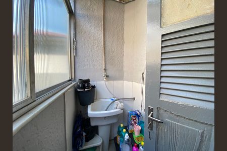 Apartamento à venda com 75m², 2 quartos e sem vaga