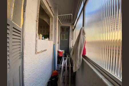 Apartamento à venda com 75m², 2 quartos e sem vaga