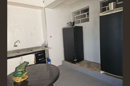 Casa à venda com 341m², 3 quartos e 4 vagas
