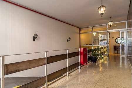 Apartamento para alugar com 60m², 1 quarto e 1 vaga Apartamento para alugar com 60m², 1 quarto e 1 vagaÁrea comum - Hall de Entrada do Edifício