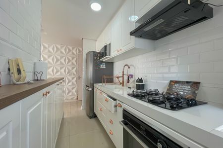 Apartamento para alugar com 52m², 2 quartos e 1 vaga Apartamento para alugar com 52m², 2 quartos e 1 vagaCozinha e Área de Serviço