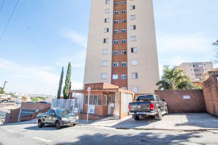 Apartamento para alugar com 52m², 2 quartos e 1 vaga Apartamento para alugar com 52m², 2 quartos e 1 vagaFachada