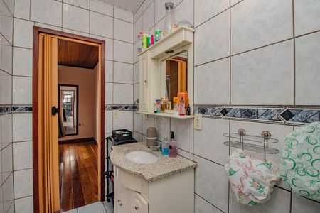 Casa de condomínio à venda com 190m², 3 quartos e 2 vagas Casa de condomínio à venda com 190m², 3 quartos e 2 vagasBanheiro da Suíte