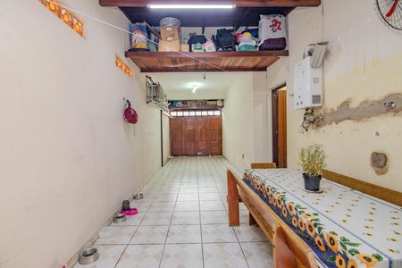 Casa de condomínio à venda com 190m², 3 quartos e 2 vagas Casa de condomínio à venda com 190m², 3 quartos e 2 vagasGaragem