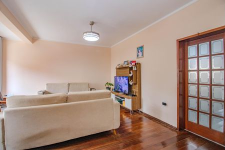 Casa de condomínio à venda com 190m², 3 quartos e 2 vagas Casa de condomínio à venda com 190m², 3 quartos e 2 vagasSala