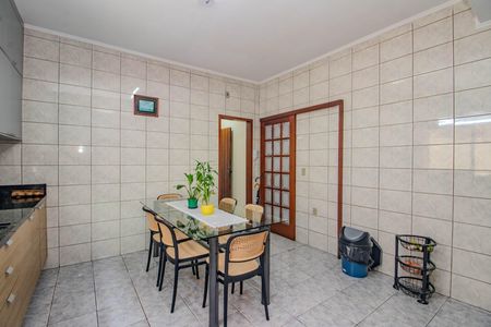Casa de condomínio à venda com 190m², 3 quartos e 2 vagas Casa de condomínio à venda com 190m², 3 quartos e 2 vagasCozinha