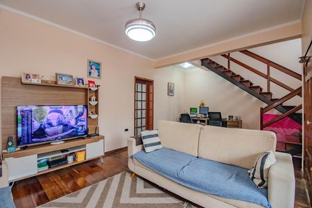 Sala de casa de condomínio à venda com 3 quartos, 190m² em São Sebastião, Porto Alegre